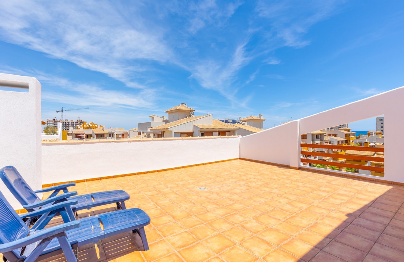 Aus zweiter Hand - Penthouse -
Punta Prima - Costa Blanca