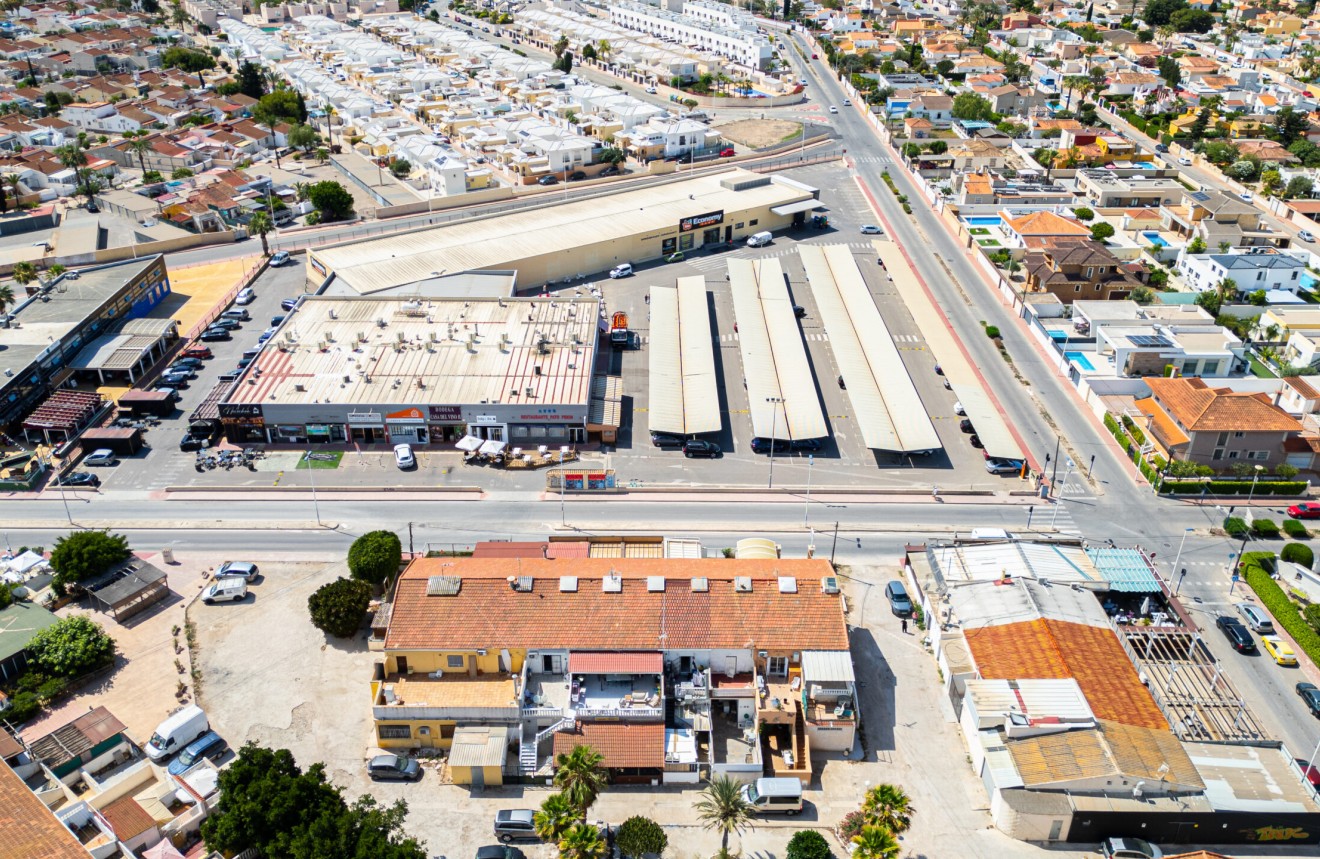 Z drugiej ręki - Mieszkanie w bloku -
Torrevieja - Costa Blanca