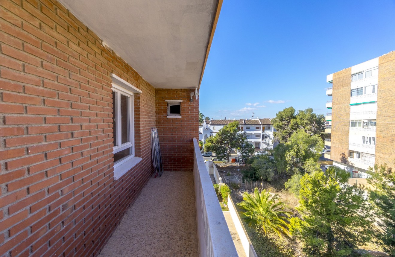 Segunda mano - Apartamento / piso -
Punta Prima - Costa Blanca