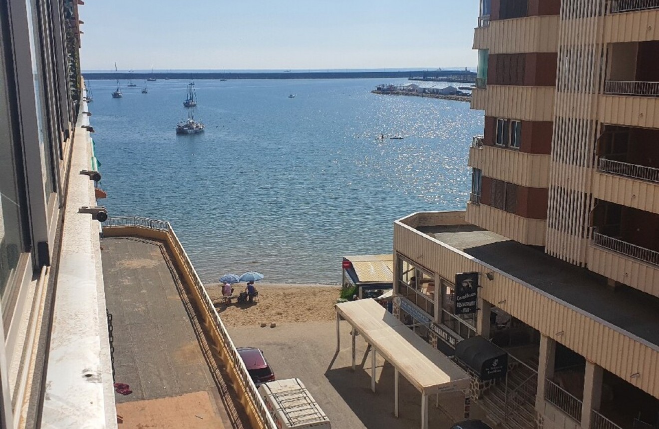 D'occasion - Appartement -
Torrevieja - Costa Blanca