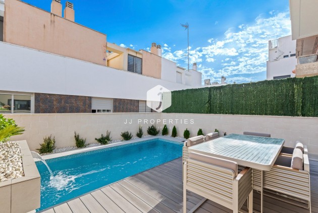 Obra nueva - Chalet -
Guardamar del Segura - Els Secans