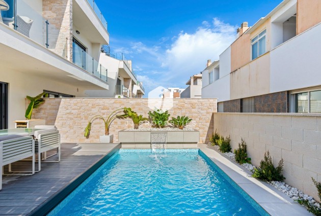 Obra nueva - Chalet -
Guardamar del Segura - Els Secans