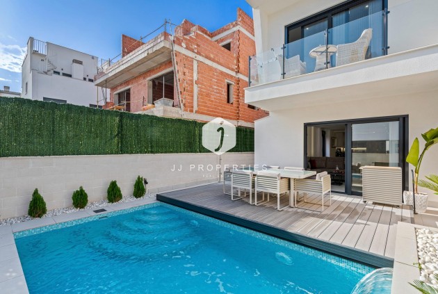 Obra nueva - Chalet -
Guardamar del Segura - Els Secans