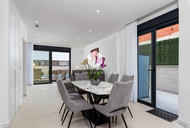 Obra nueva - Chalet -
Guardamar del Segura - Els Secans