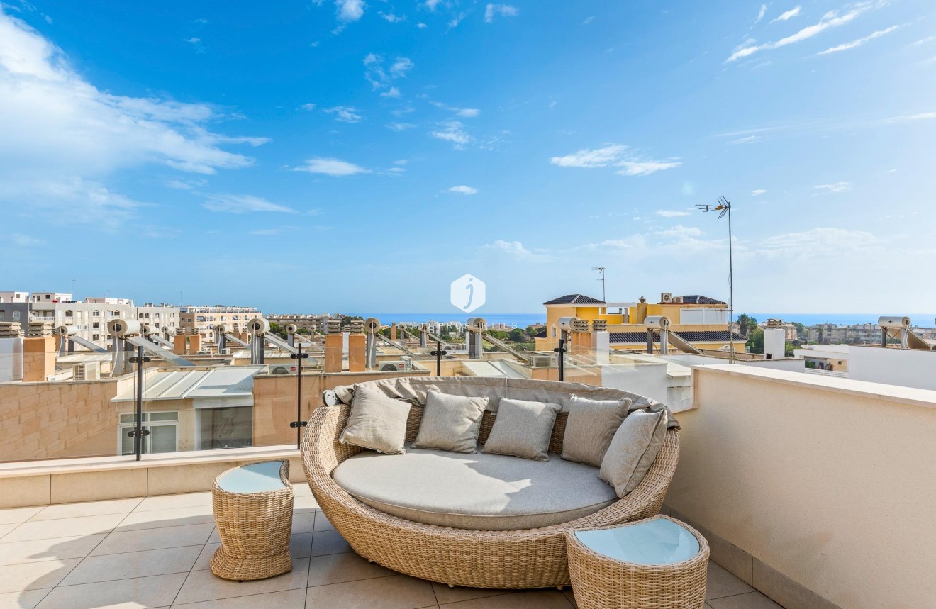 Obra nueva - Chalet -
Guardamar del Segura - Els Secans