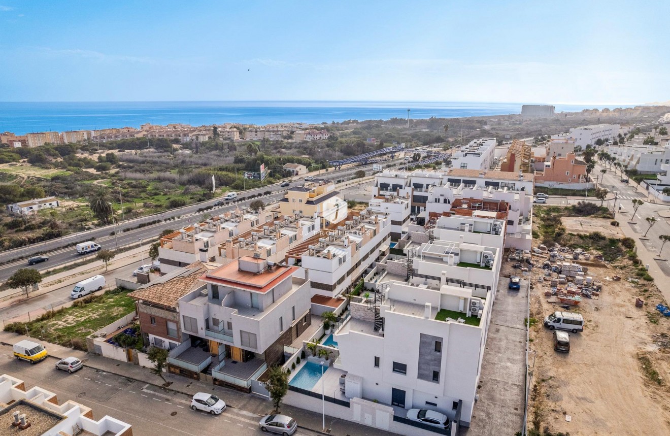 Obra nueva - Chalet -
Guardamar del Segura - Els Secans