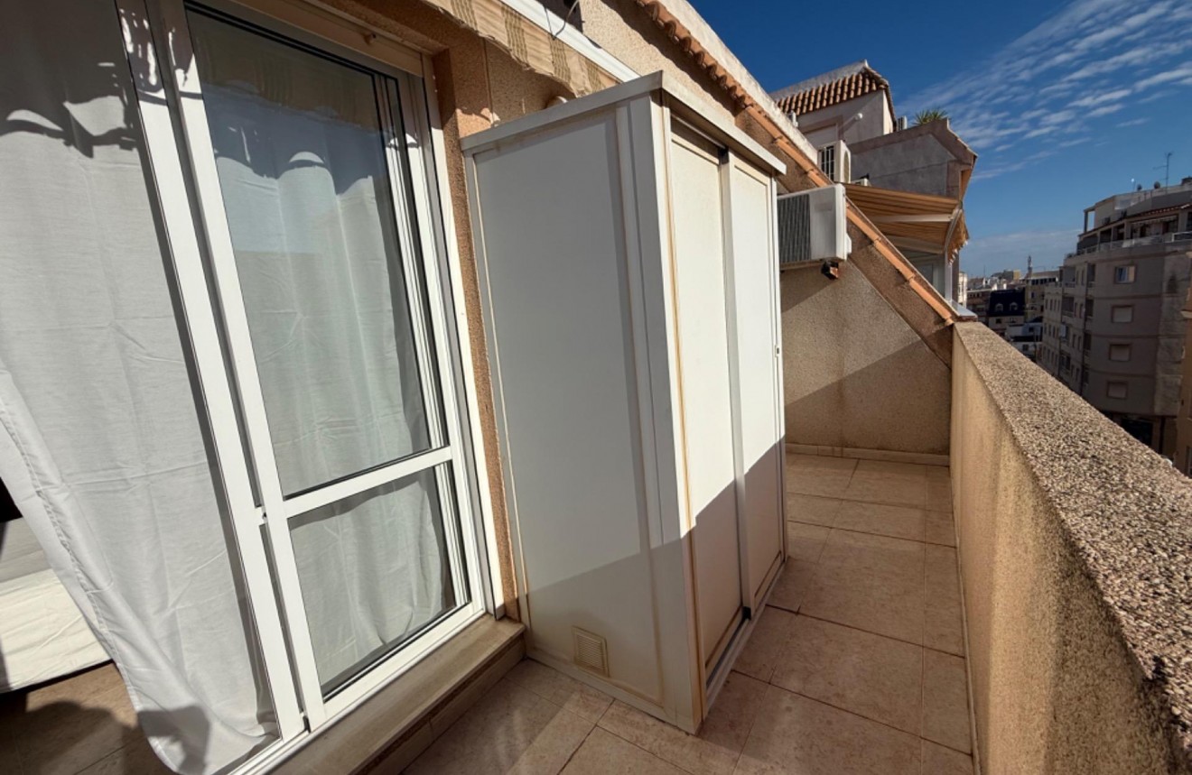 Resale - Penthouse -
Torrevieja - Centro