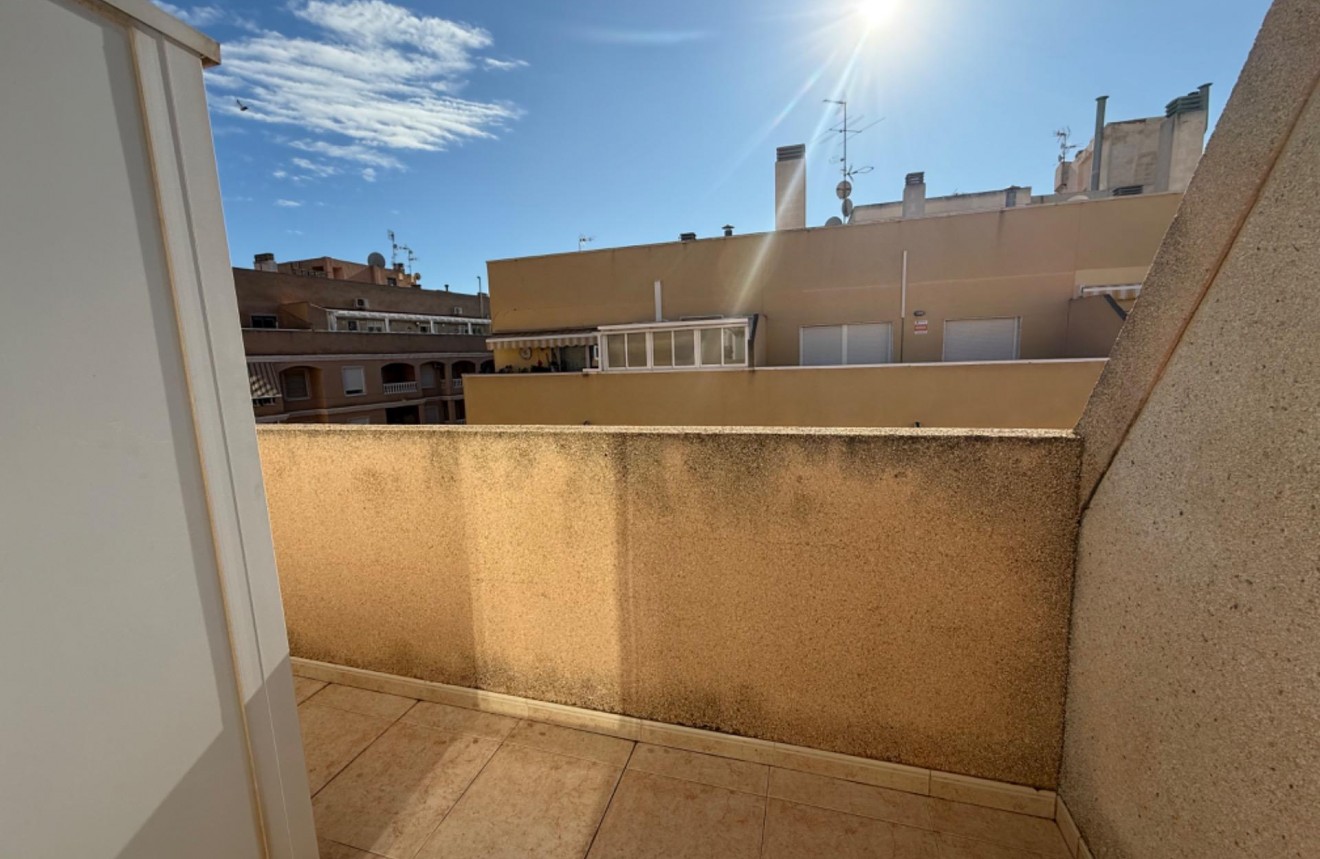 Resale - Penthouse -
Torrevieja - Centro