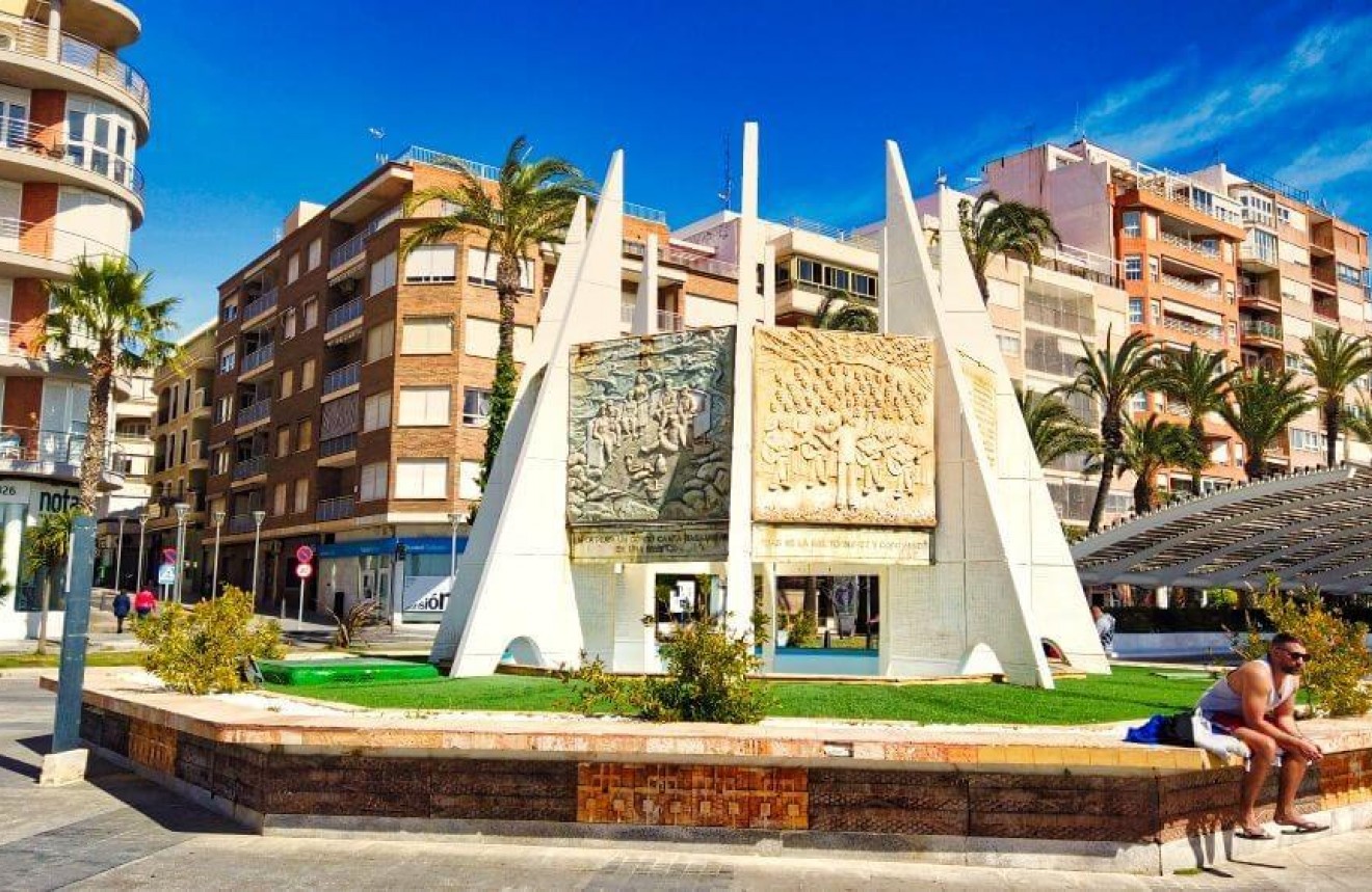 Resale - Penthouse -
Torrevieja - Centro