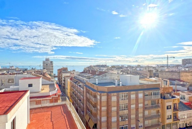 D'occasion - Appartement -
Torrevieja - Costa Blanca