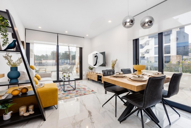 Obra nueva - Villa -
Ciudad Quesada - Lo Marabú