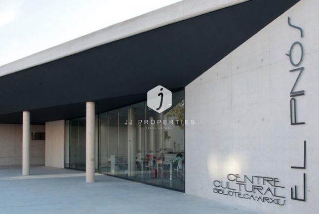 Obra nueva - Villa -
Pinoso - Lel