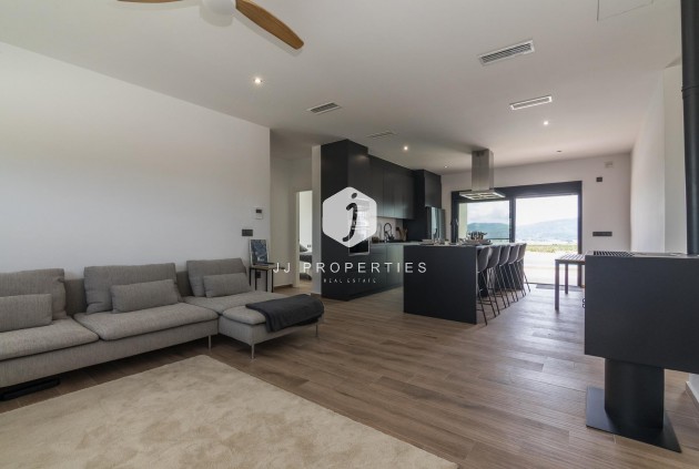 Obra nueva - Villa -
Pinoso - Lel