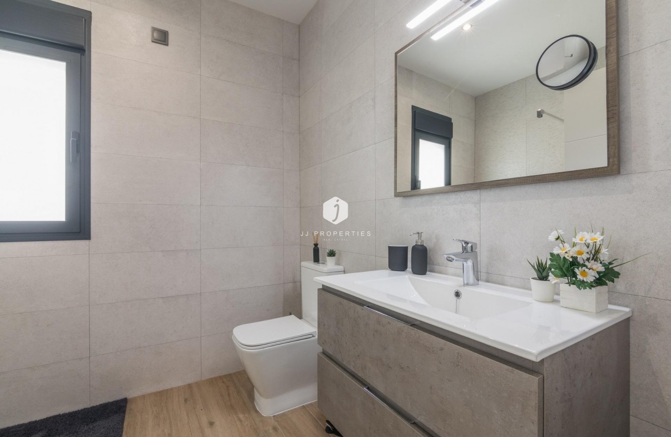 Obra nueva - Villa -
Pinoso - Lel