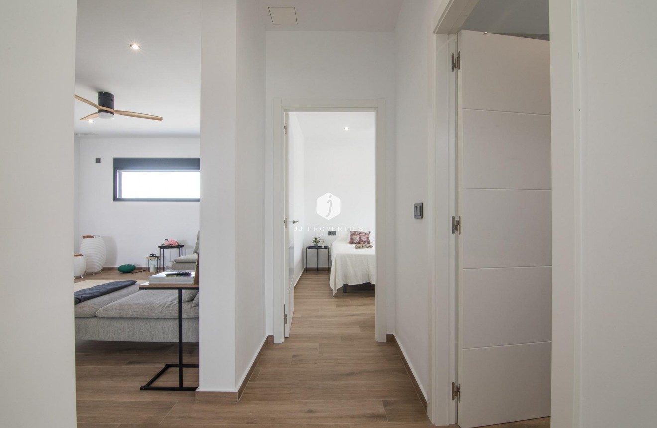 Obra nueva - Villa -
Pinoso - Lel