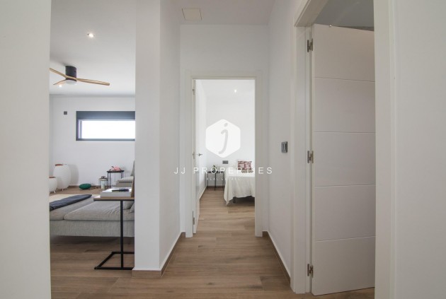 Obra nueva - Villa -
Pinoso - Lel