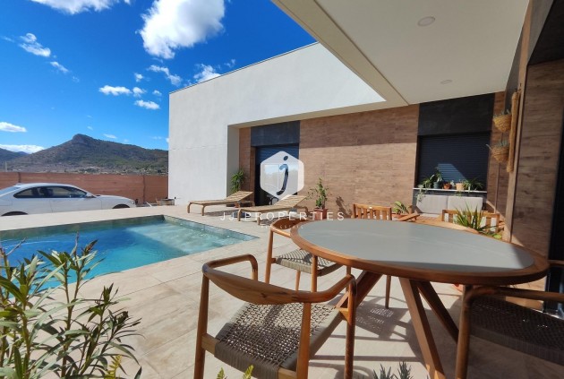 Obra nueva - Villa -
Pinoso - Lel