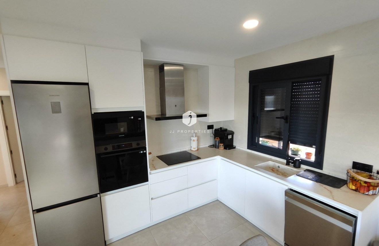 Obra nueva - Villa -
Pinoso - Lel