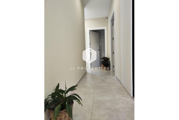 Obra nueva - Villa -
Pinoso - Lel