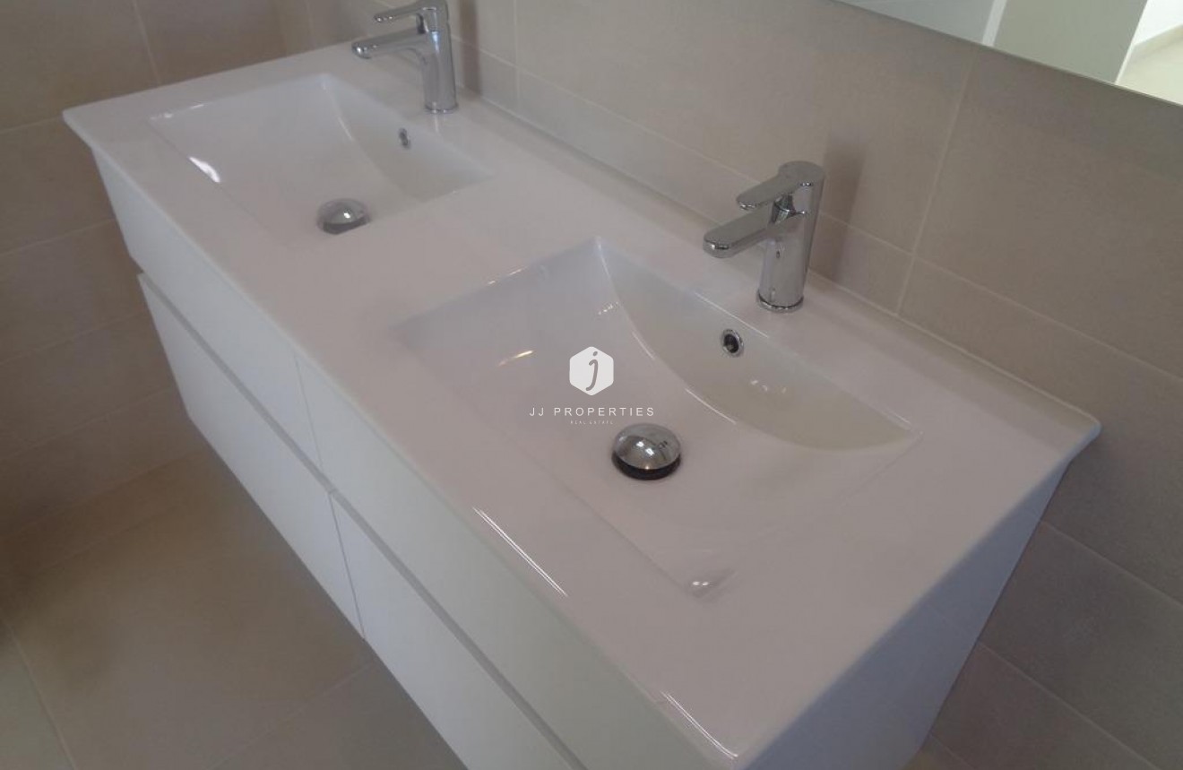 Obra nueva - Villa -
Pinoso - Camino Del Prado