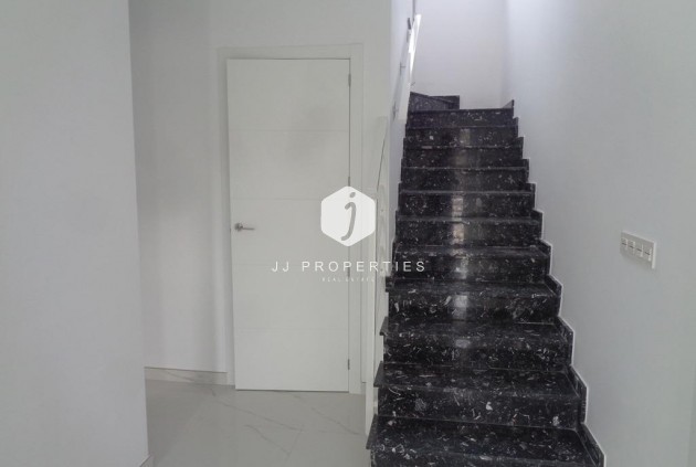 Obra nueva - Villa -
Pinoso - Camino Del Prado