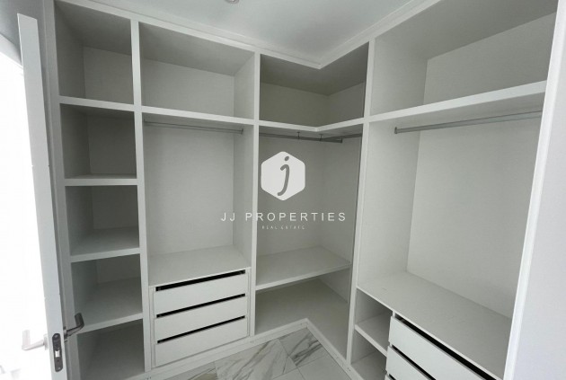 Obra nueva - Villa -
Pinoso - Camino Del Prado