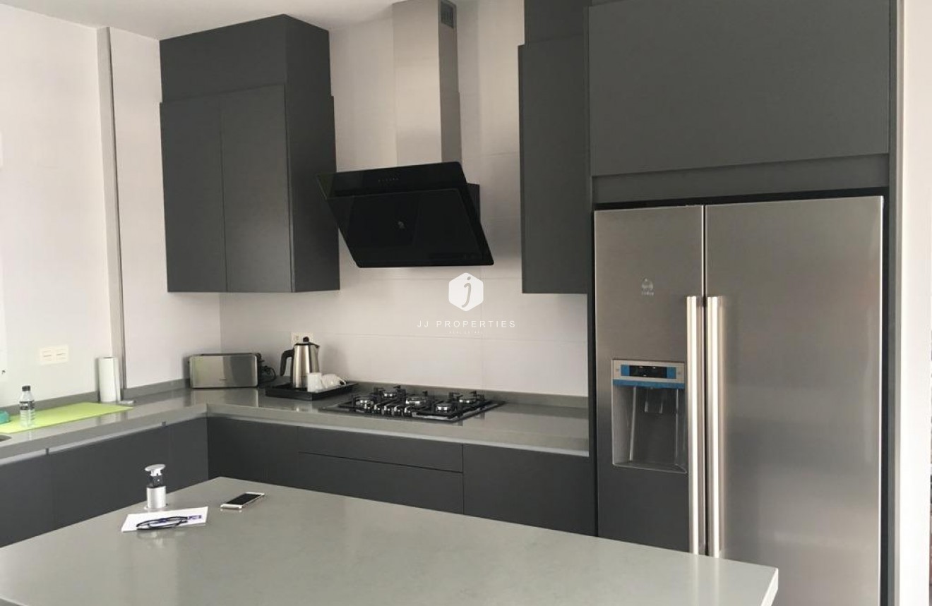 Obra nueva - Villa -
Pinoso - Camino Del Prado