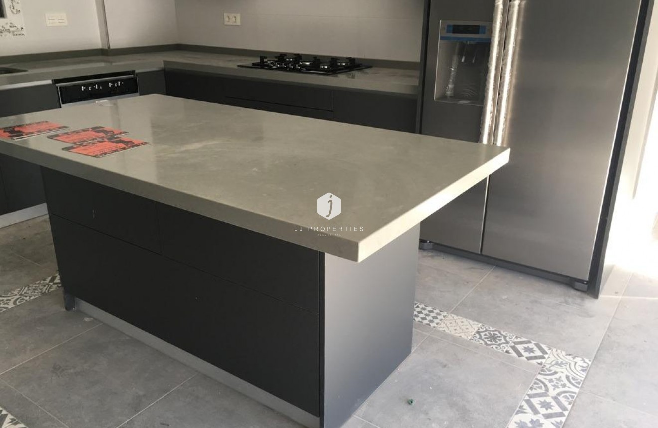 Obra nueva - Villa -
Pinoso - Camino Del Prado