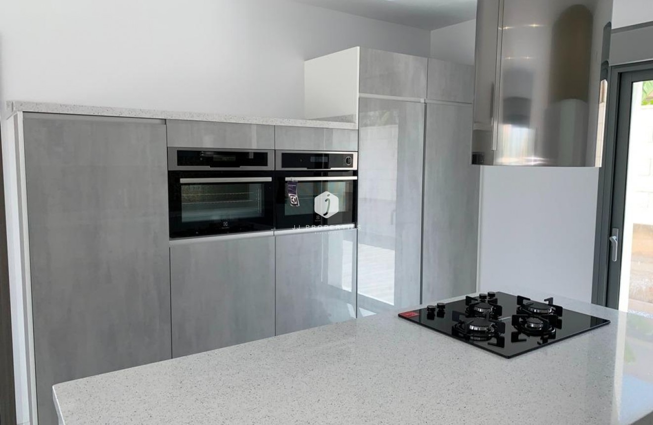 Obra nueva - Villa -
Pinoso - Camino Del Prado