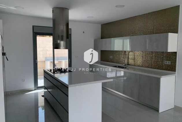 Obra nueva - Villa -
Pinoso - Camino Del Prado