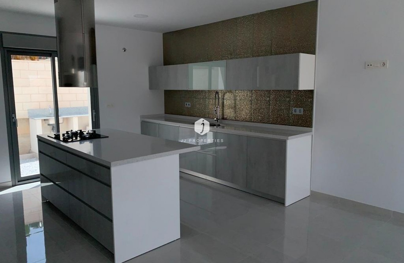 Obra nueva - Villa -
Pinoso - Camino Del Prado