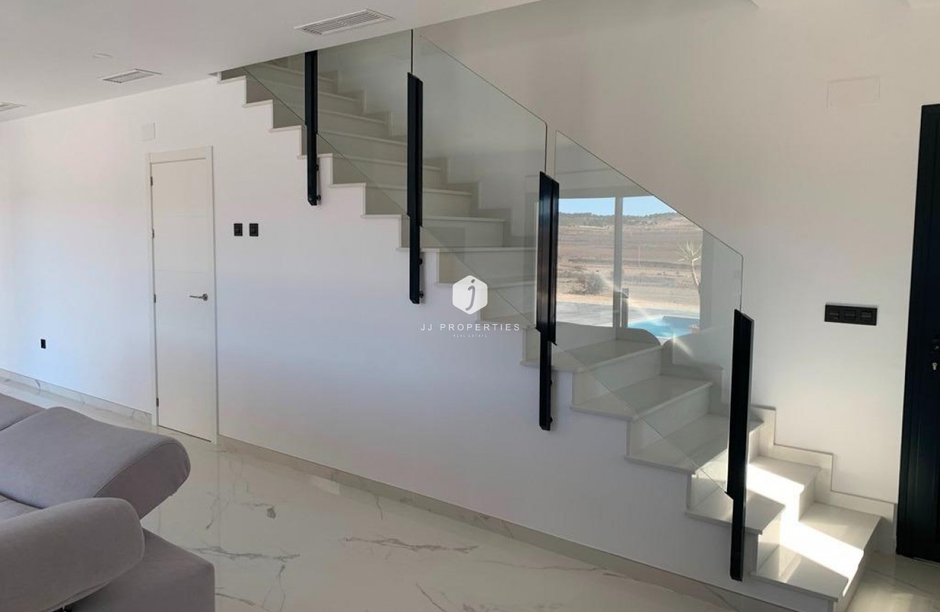 Obra nueva - Villa -
Pinoso - Camino Del Prado