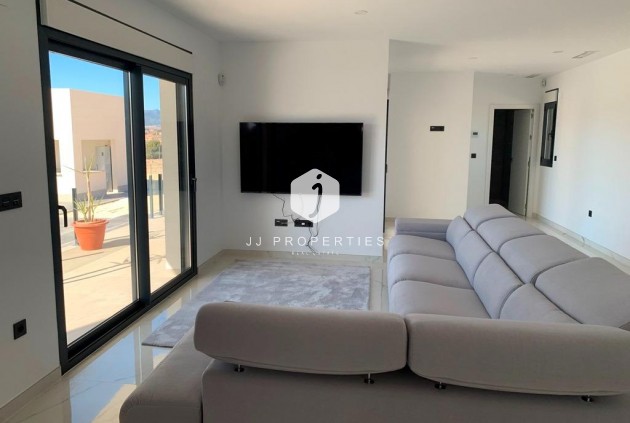 Obra nueva - Villa -
Pinoso - Camino Del Prado