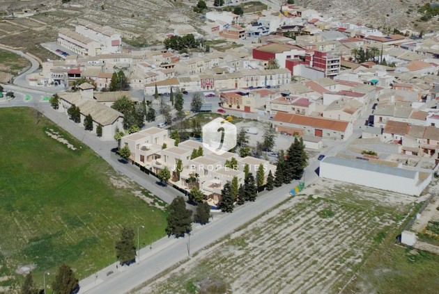 Obra nueva - Villa -
Hondón de las Nieves - Centro