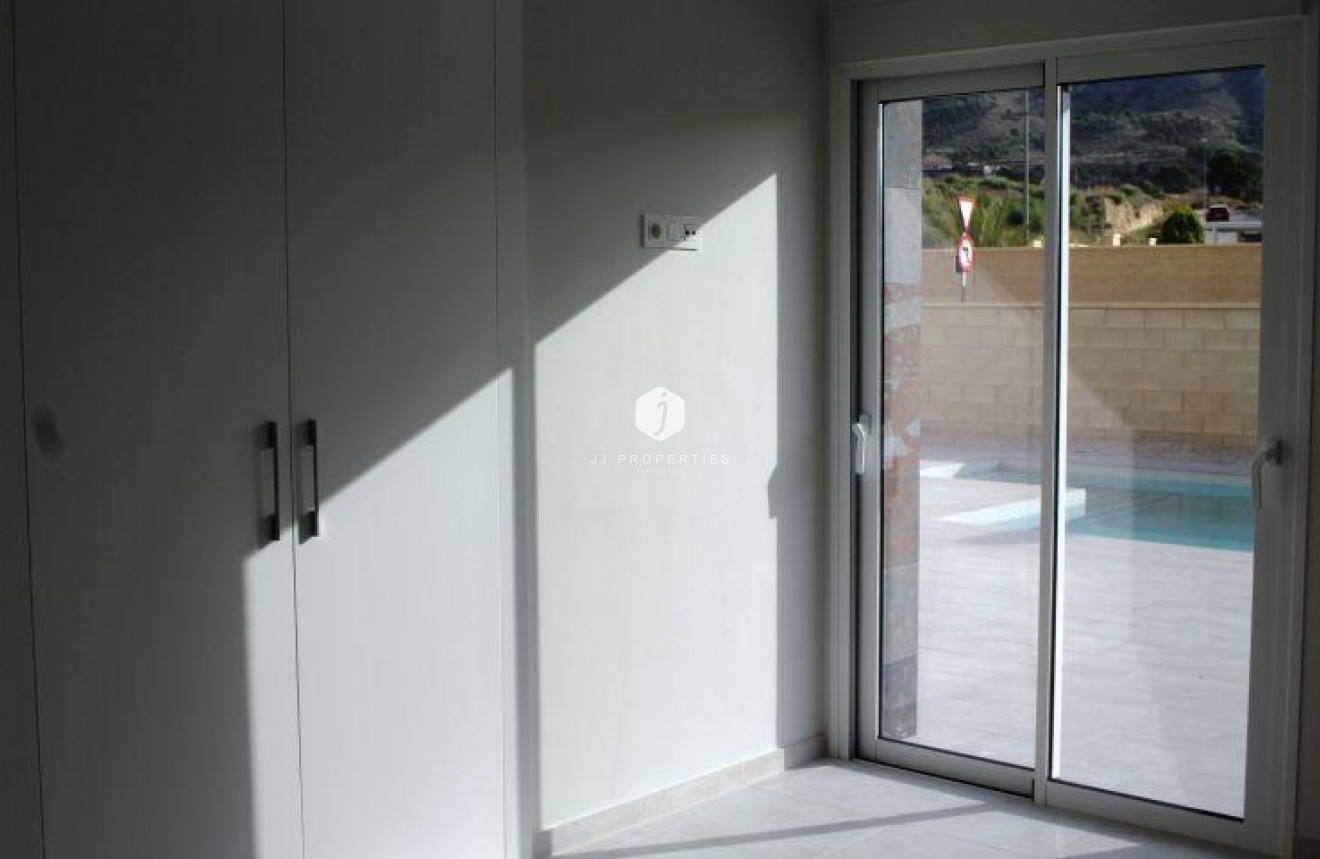 Obra nueva - Villa -
La Romana - Villas de la Romana