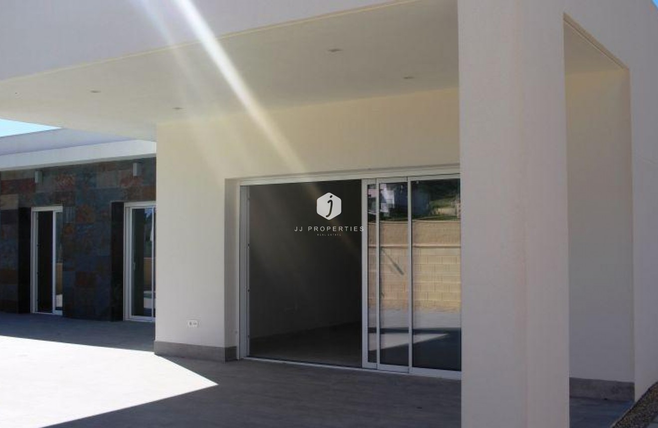 Obra nueva - Villa -
La Romana - Villas de la Romana