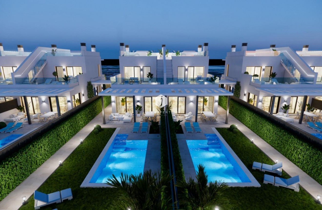 Obra nueva - Villa -
Los Alcazares - Nueva Ribera