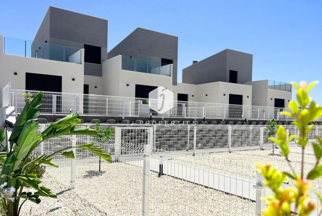 Obra nueva - Chalet -
Banos y Mendigo - Altaona Golf