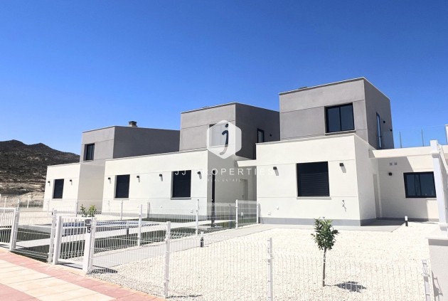 Obra nueva - Chalet -
Banos y Mendigo - Altaona Golf