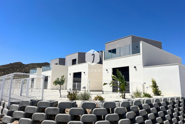 Obra nueva - Chalet -
Banos y Mendigo - Altaona Golf