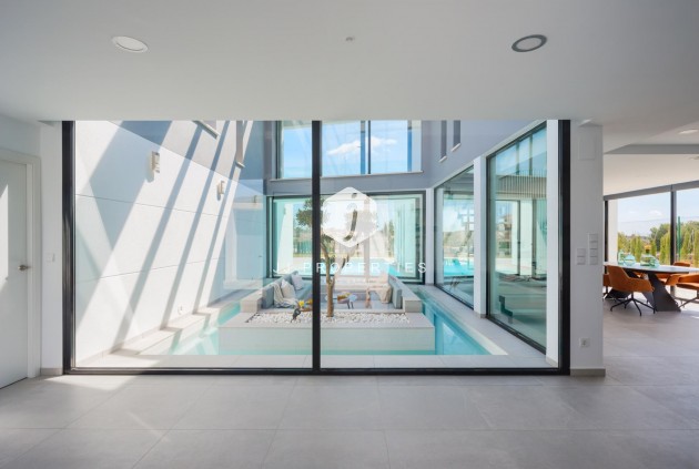 Obra nueva - Villa -
Banos y Mendigo - Altaona Golf