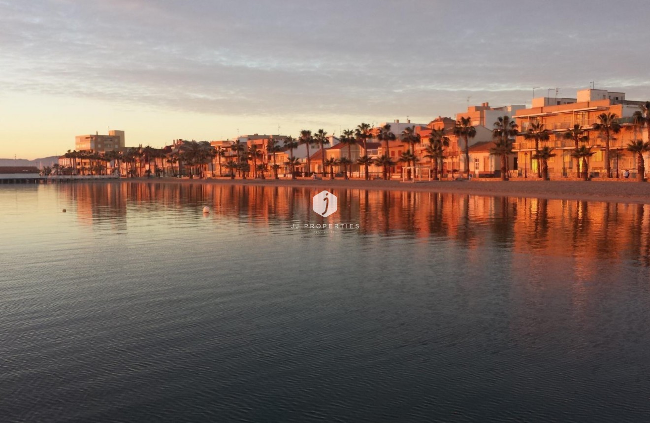 Obra nueva - Chalet -
Los Alcazares - Torre del Rame