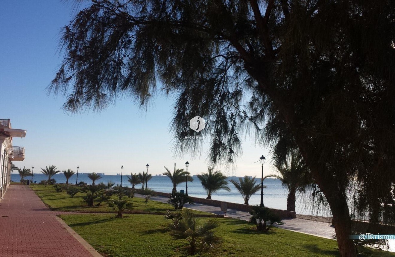 Obra nueva - Chalet -
Los Alcazares - Torre del Rame