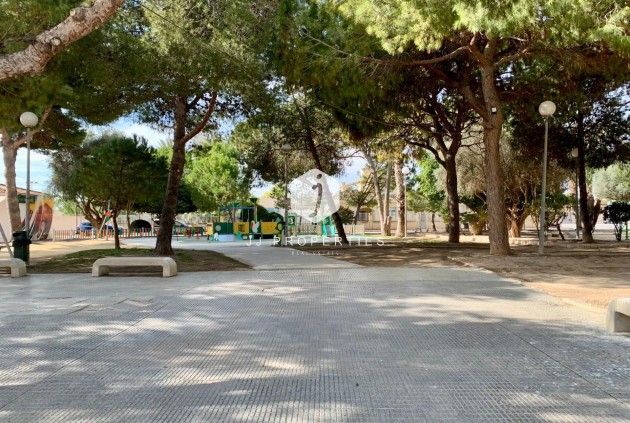 Obra nueva - Chalet -
Los Alcazares - Torre del Rame