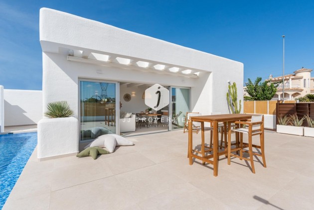 Obra nueva - Villa -
Los Alcazares - Serena Golf