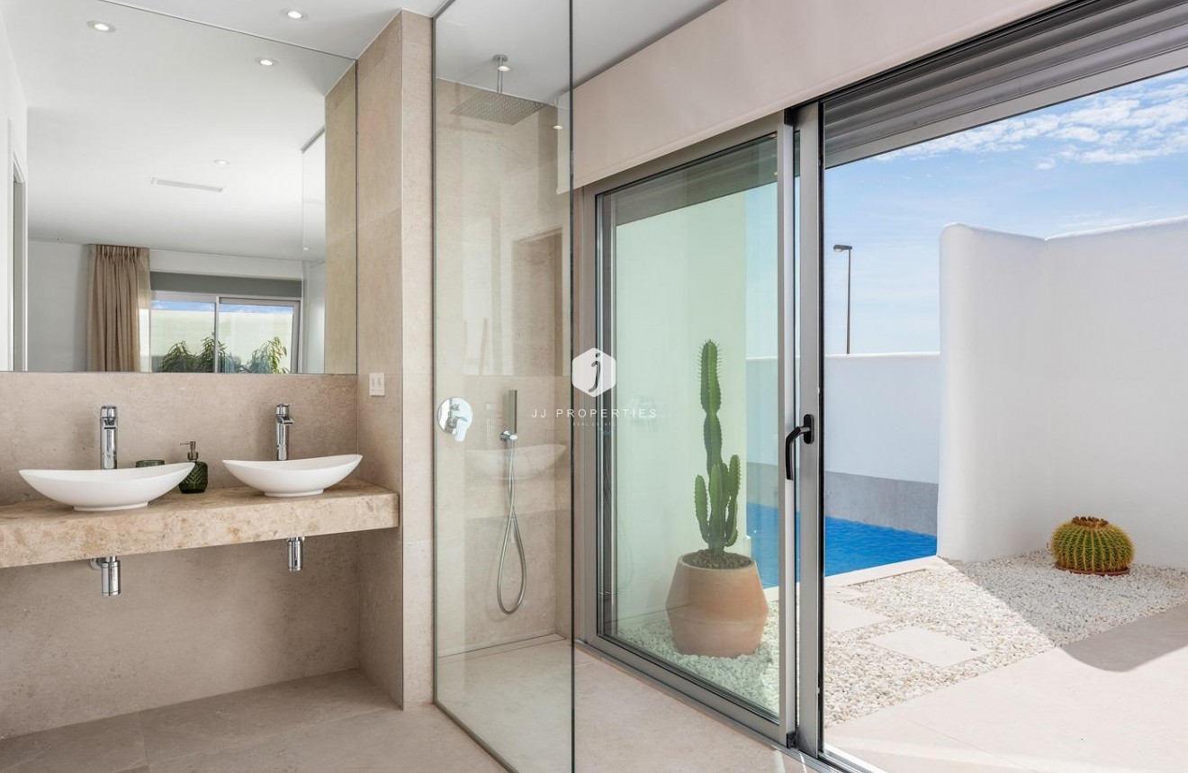 Obra nueva - Villa -
Los Alcazares - Serena Golf