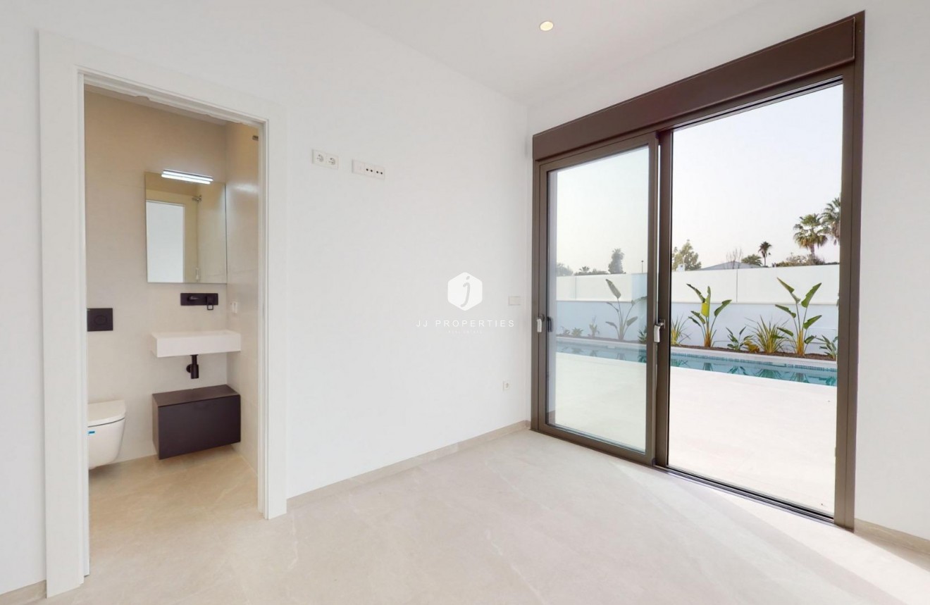 Obra nueva - Villa -
Los Alcazares - Serena Golf