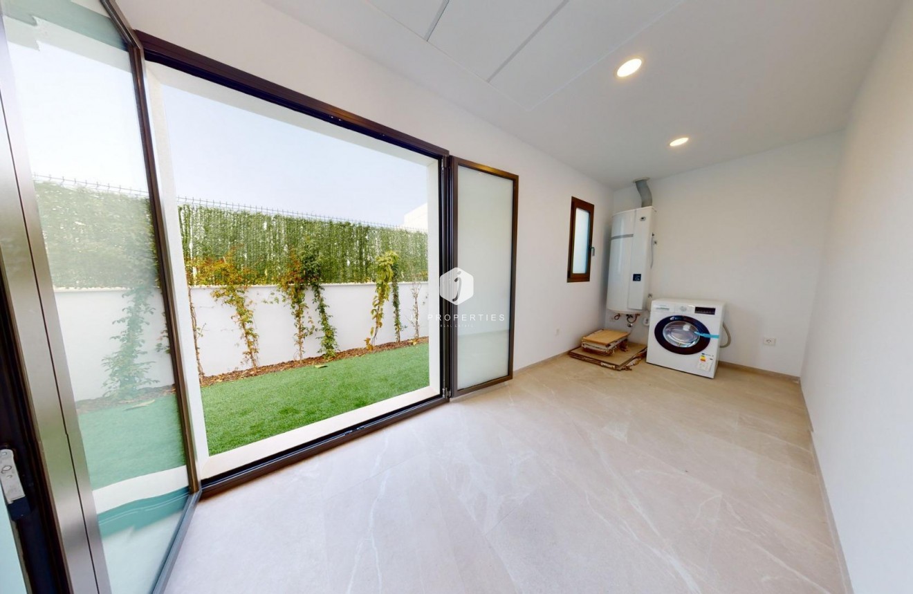 Obra nueva - Villa -
Los Alcazares - Serena Golf