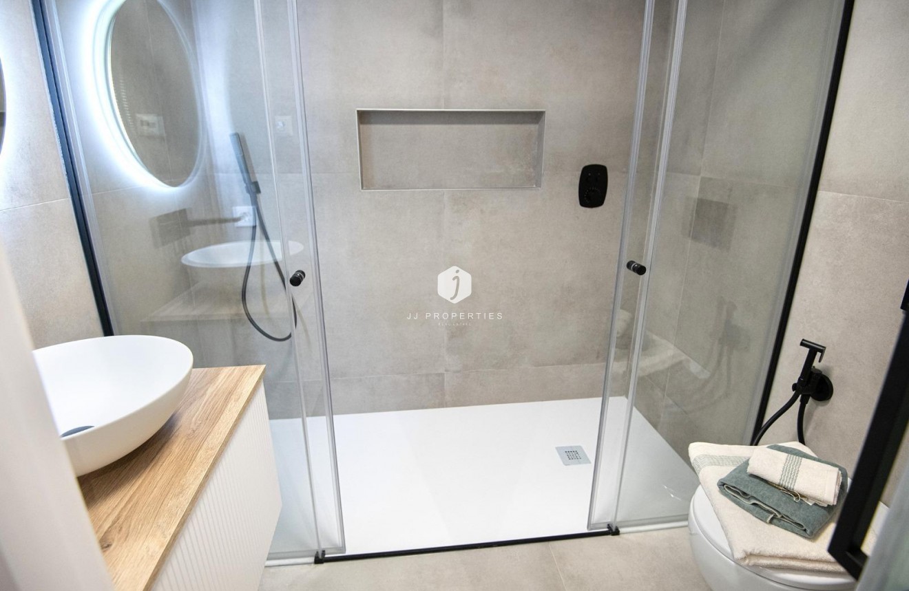 Obra nueva - Apartamento / piso -
San Pedro del Pinatar - Centro