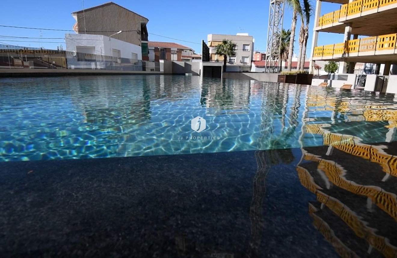 Obra nueva - Apartamento / piso -
San Pedro del Pinatar - Centro